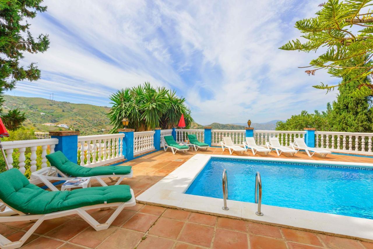 Casa Jardin Del Olivar Con Piscina Privada Alcaucín Exteriör bild