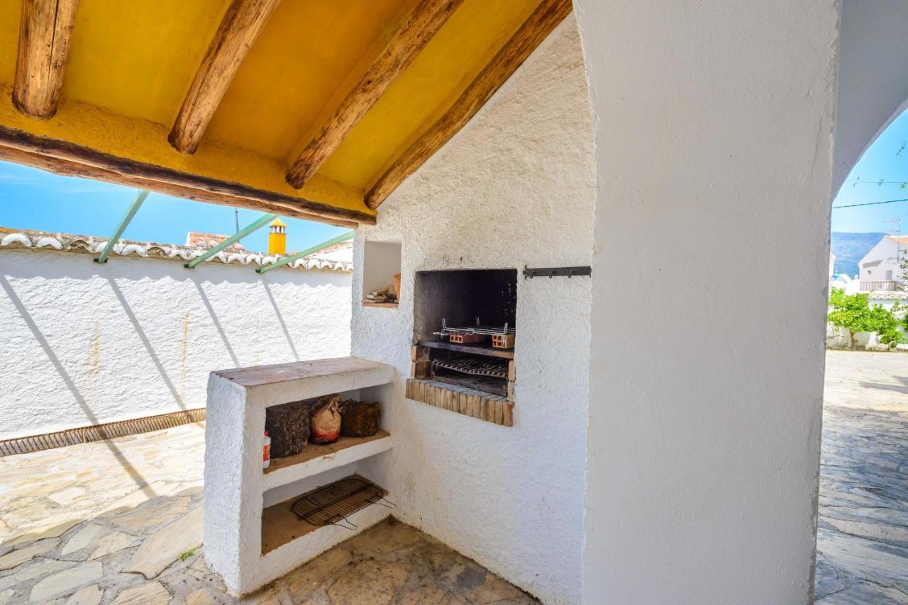 Casa Jardin Del Olivar Con Piscina Privada Alcaucín Exteriör bild